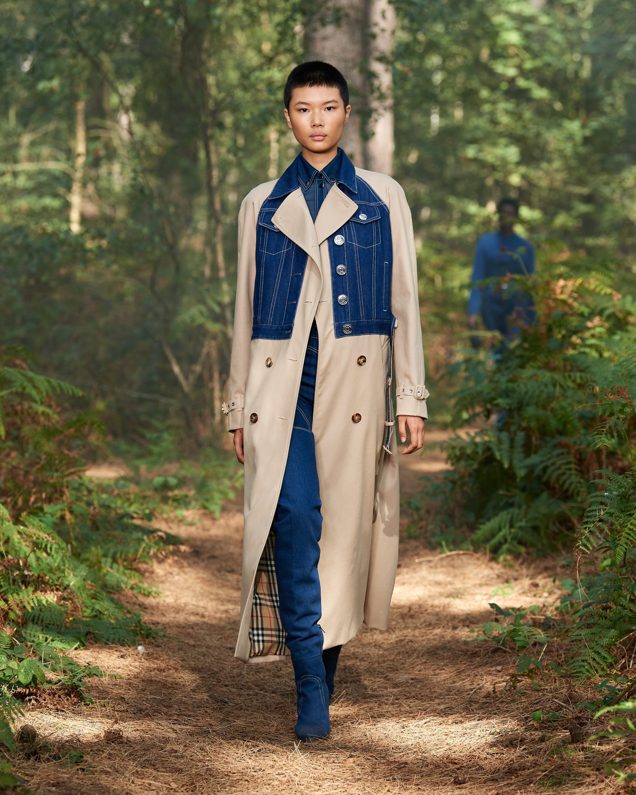 Burberry Spring_Summer 2021 Collection - Look 1