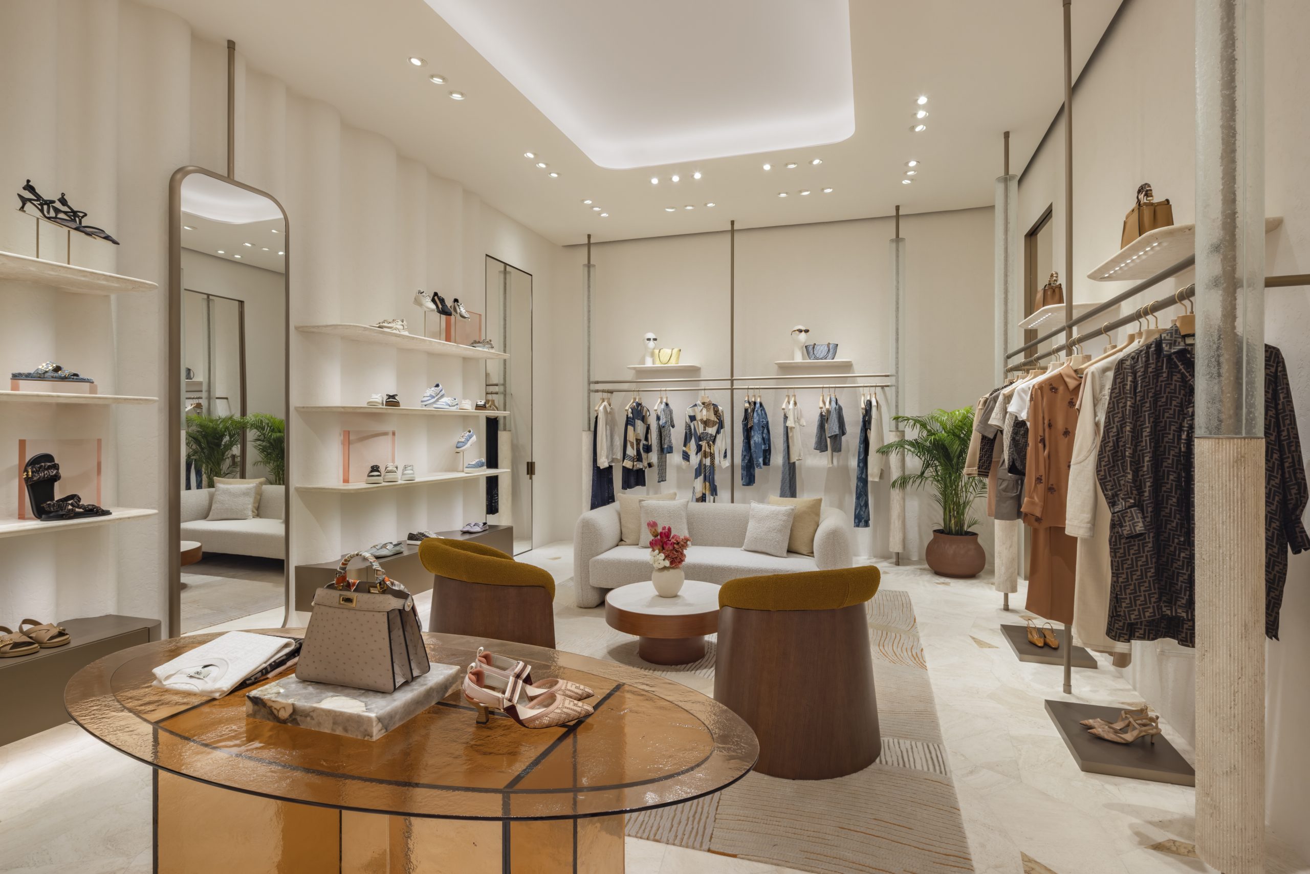 FENDI ICONSIAM - PR_Adjusted 15 - L'Officiel Thailand